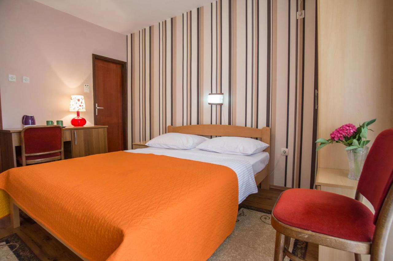 Rooms & Apartments Boskovic Budva Exterior photo